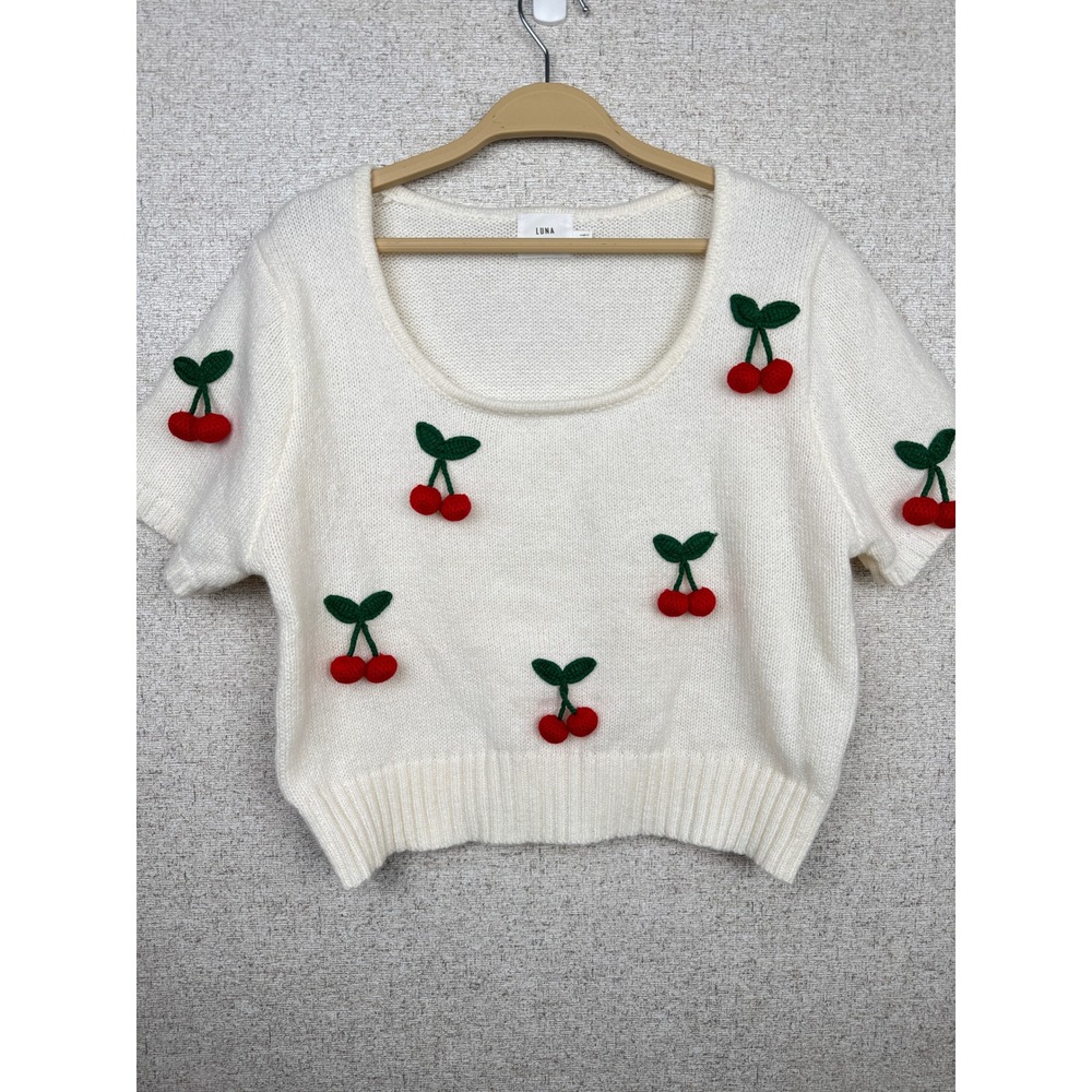 Luna Ivy Cherry Sweater Ivory 3D Crochet Short Sleeve Cropped Knit Top Sz M